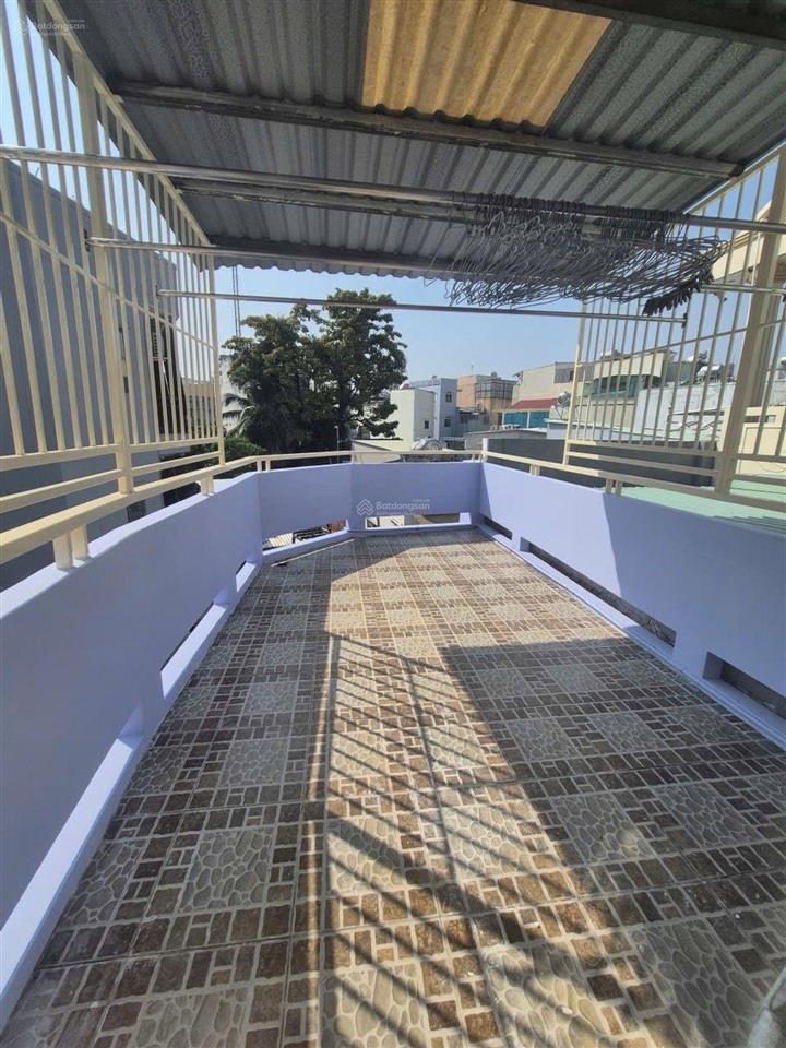 Nhà 3 tầng p9 q8  ngay cầu nguyễn tri phương  khu hiện hữu  đang cho thuê có dòng tiền
