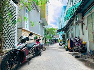 Khu đồng bộ bông sao  ô tô đỗ cửa  4 tầng  nhỉnh 4 tỷ diện tích 4m x 7m (khuôn đất vuông vức)