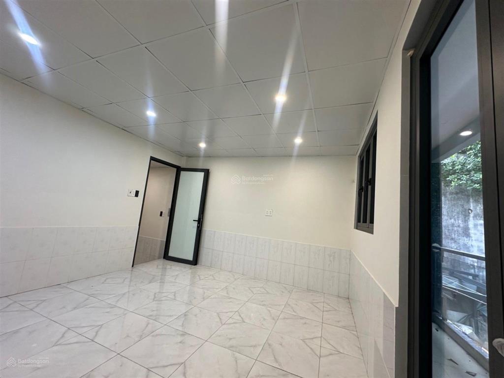 Nhà 2 tầng vào ở ngay  hẻm 3m sạch đẹp  thông phạm hùng, tạ quang bửu q8  nhỉnh 5 tỷ