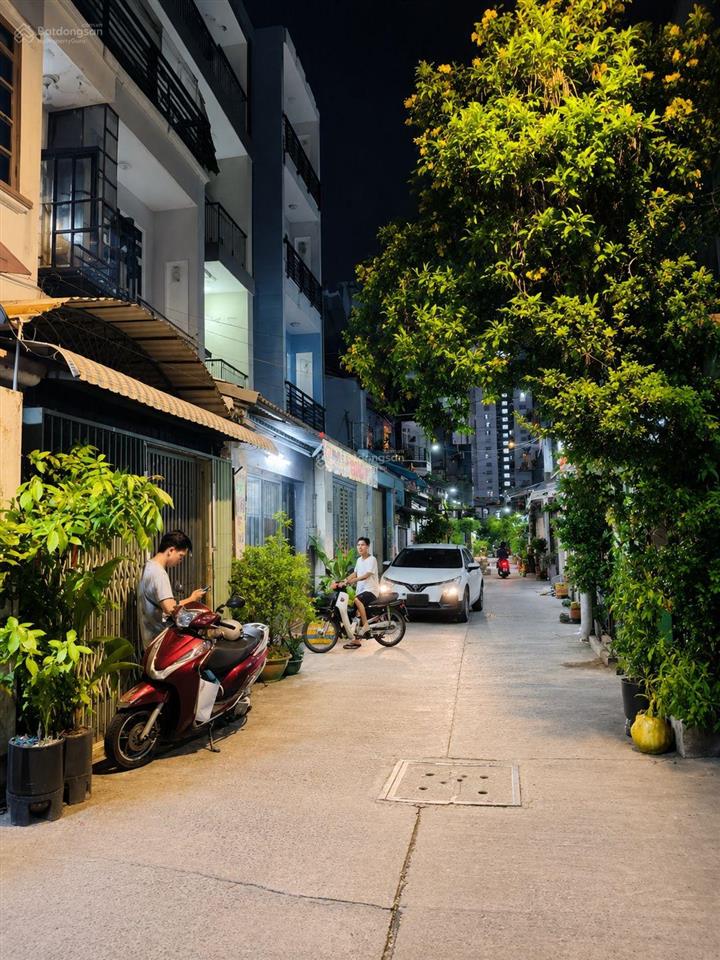 Nhà 2 tầng gần parcmall q8  sổ vuông vức  4 x 14  nhỉnh 7 tỷ