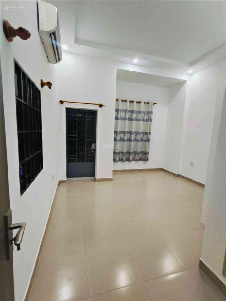 Nhà 2 tầng gần parcmall q8  sổ vuông vức  4 x 14  nhỉnh 7 tỷ