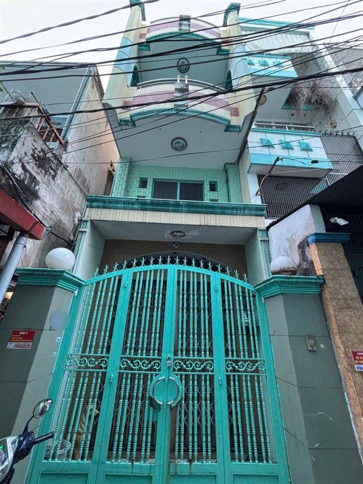 Chủ nhiệt bán đã 300tr  70m²  4 phòng  nhỉnh 6 tỷ