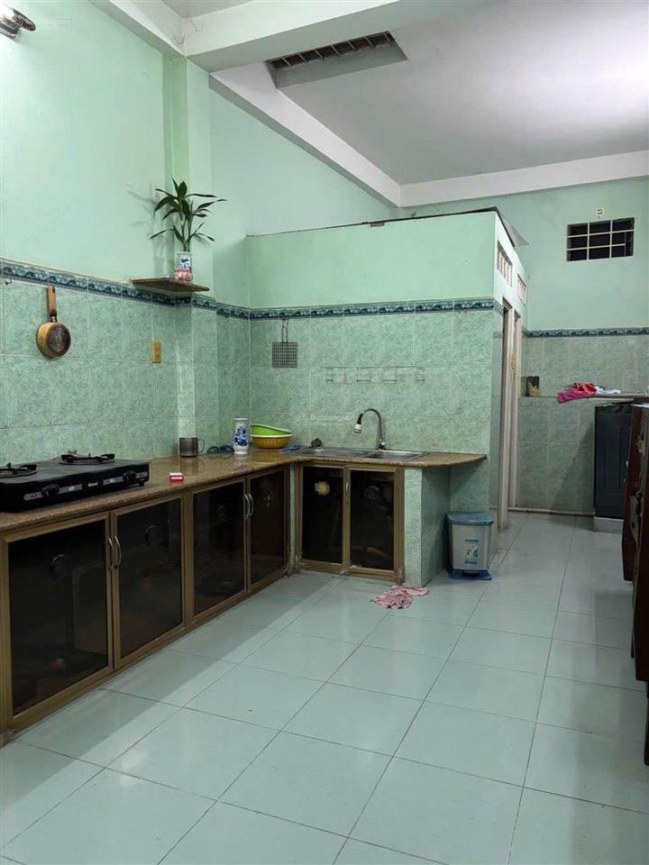 Chủ nhiệt bán đã 300tr  70m²  4 phòng  nhỉnh 6 tỷ