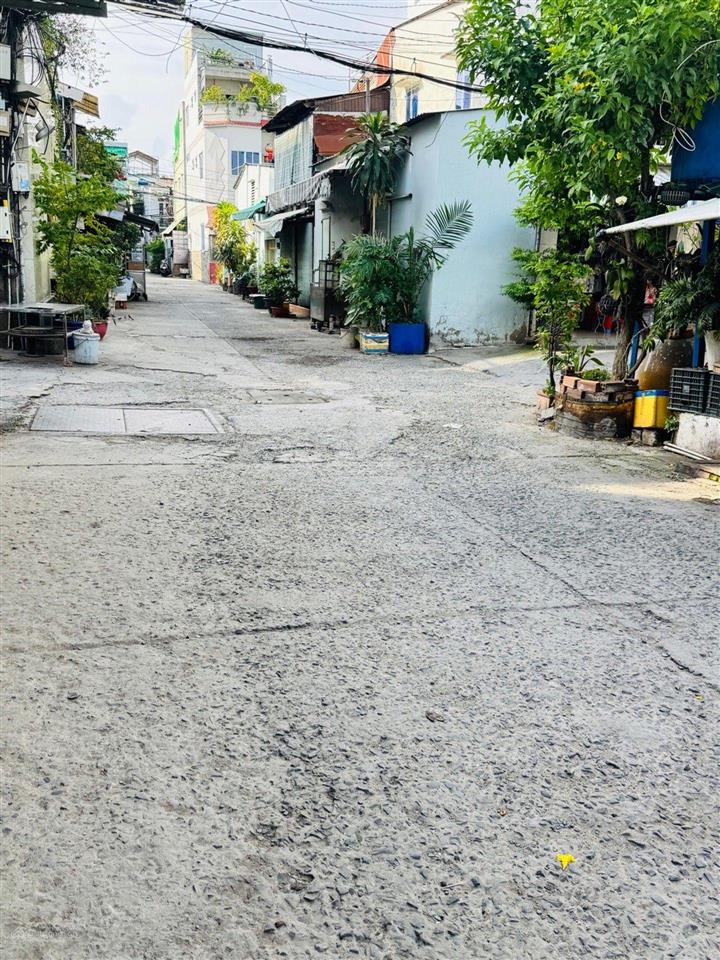 Hẻm thông 4m  5 tầng btct  nguyễn duy quận 8  4pn  nở hậu tài lộc  hoàn công đủ  6,3 tỷ