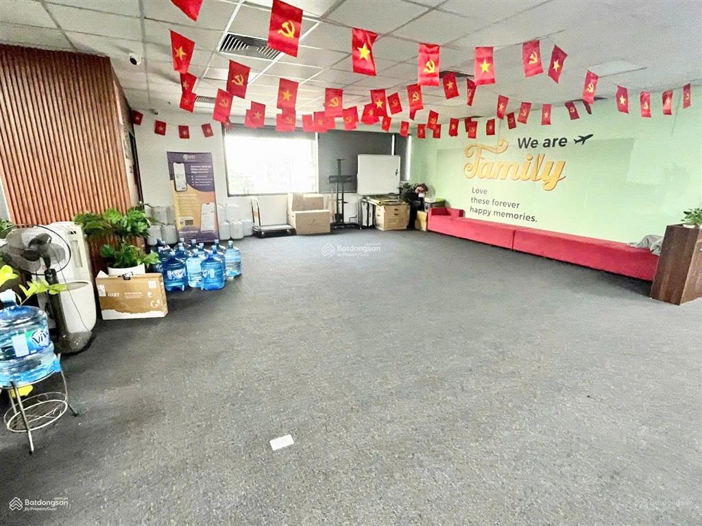 Văn phòng hạng b siêu đẹp tại detech nguyễn phong sắc, diện tích 464m2 có cắt lẻ, full tiện ích