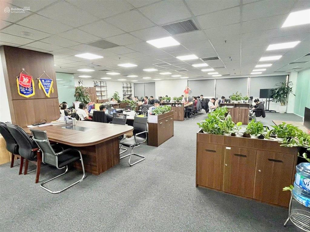 Văn phòng hạng b siêu đẹp tại detech nguyễn phong sắc, diện tích 464m2 có cắt lẻ, full tiện ích