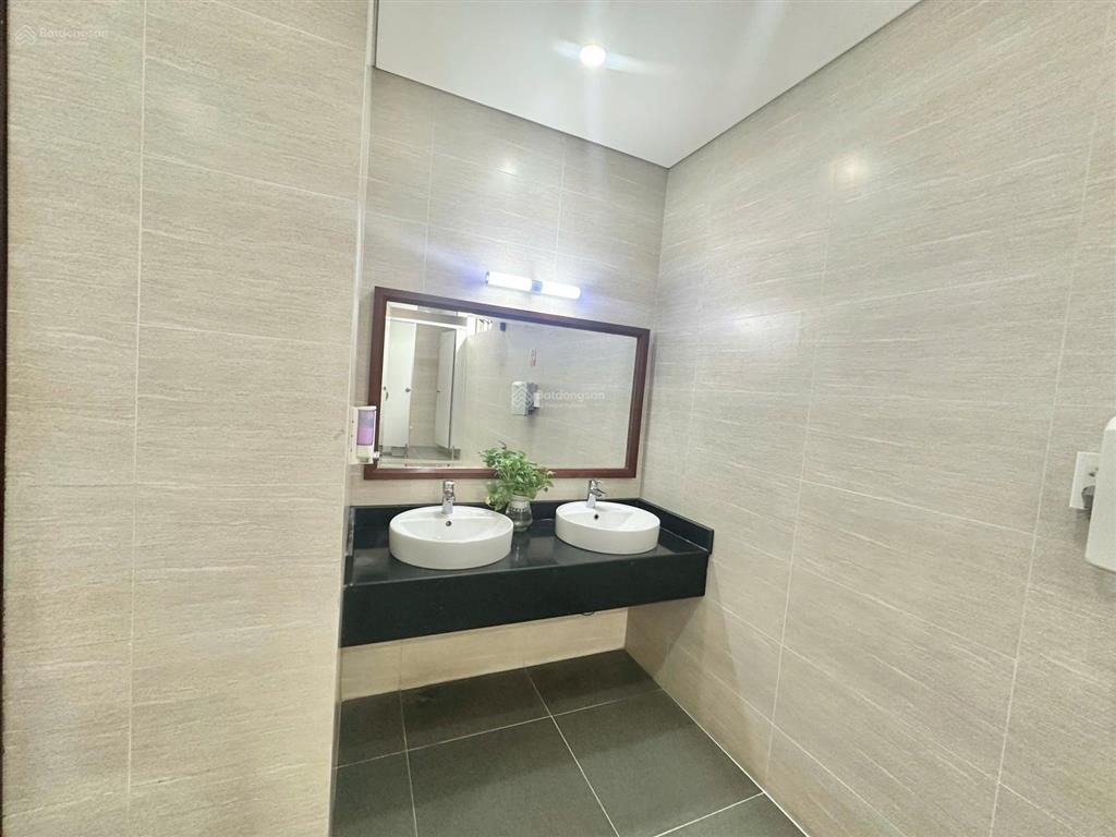 Văn phòng hạng b siêu đẹp tại detech nguyễn phong sắc, diện tích 464m2 có cắt lẻ, full tiện ích
