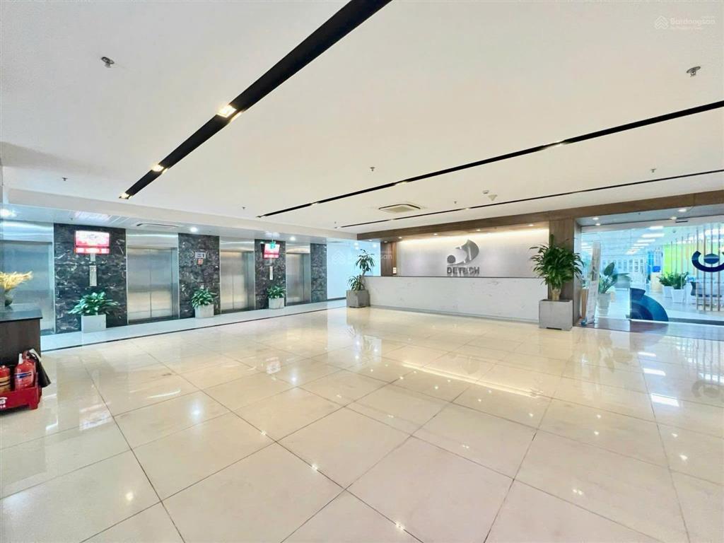 Văn phòng hạng b siêu đẹp tại detech nguyễn phong sắc, diện tích 464m2 có cắt lẻ, full tiện ích