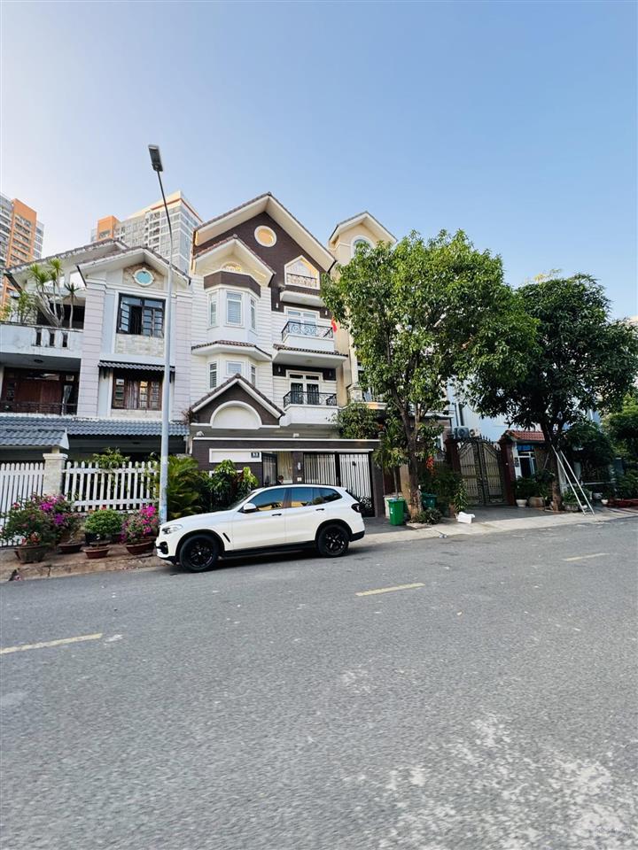 Biệt thự lớn 180m2 chỉ 33,5 tỷ hướng đông nam kdc văn minh p.an phú quận 2 view công viên mát mẻ