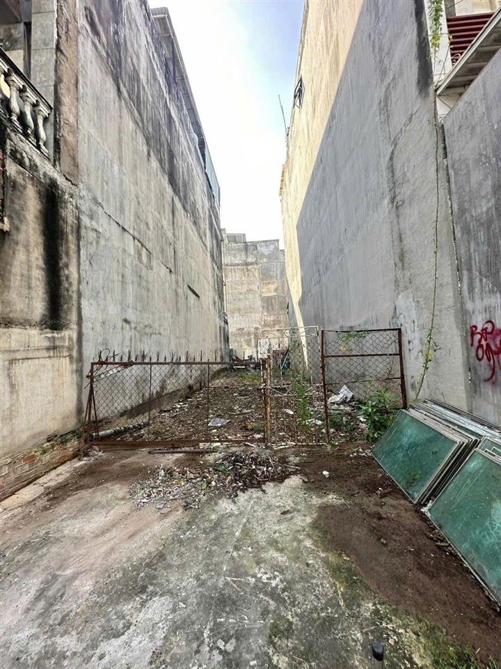 Bán đất nền 5x21=105m2, chính chủ, kdc bình đức , sau chợ nông sản thủ đức