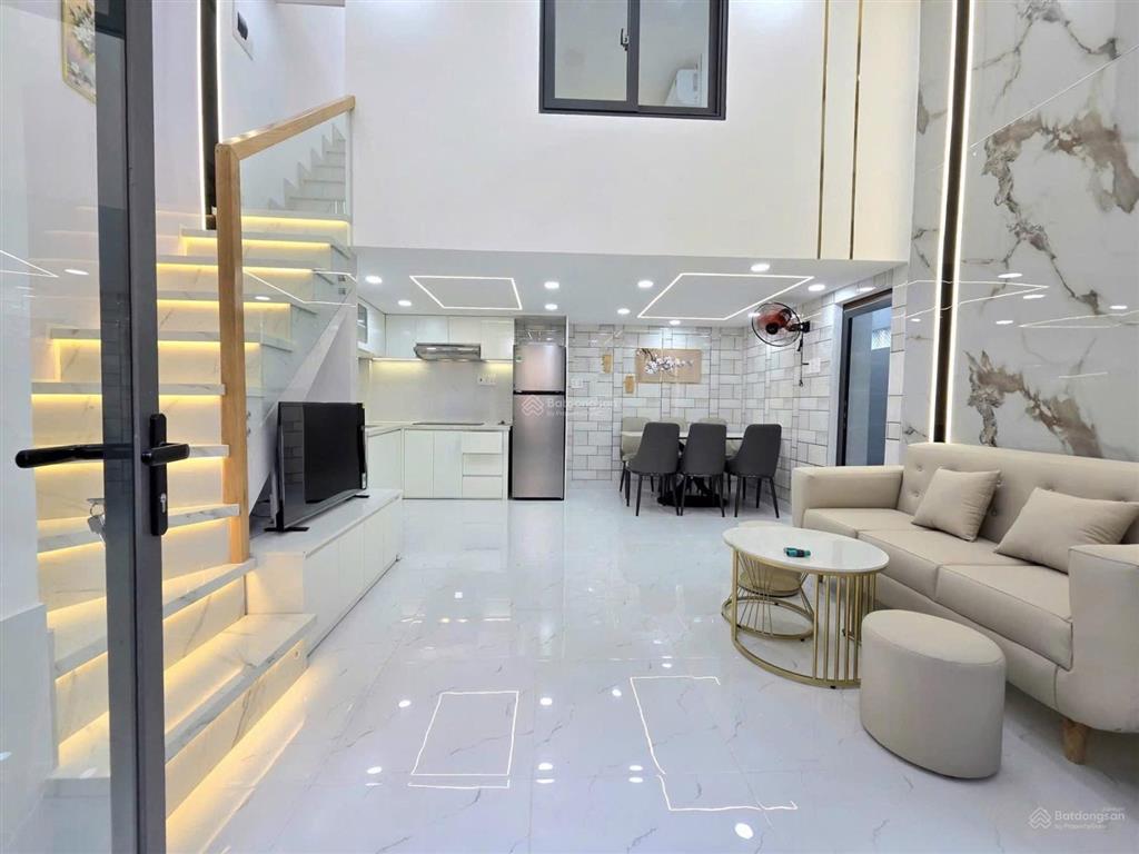 Hẻm xe hơi 6m  phan văn trị  bình thạnh  5 x 6m nở hậu  3 tầng  6.950 tỷ tl
