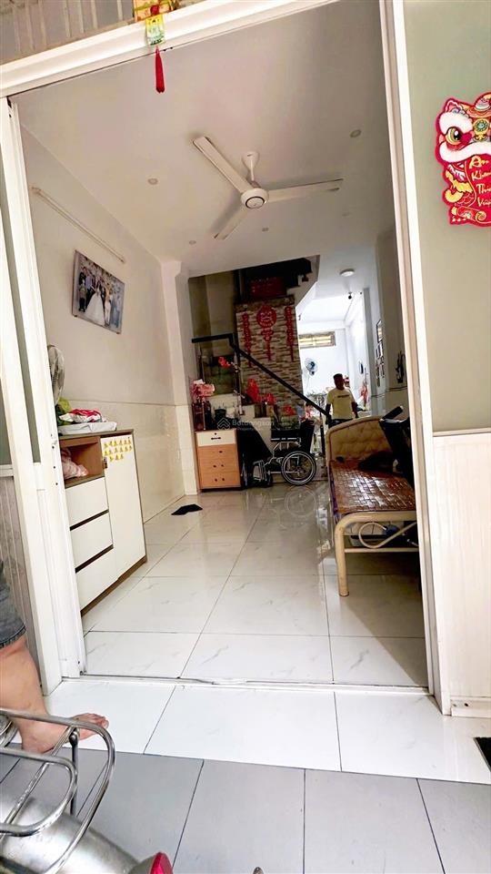 Nhà 5 tầng đúc  33.3m2 nở hậu đẹp  hẻm 3m phan xích long  phú nhuận  7.6 tỷ tl