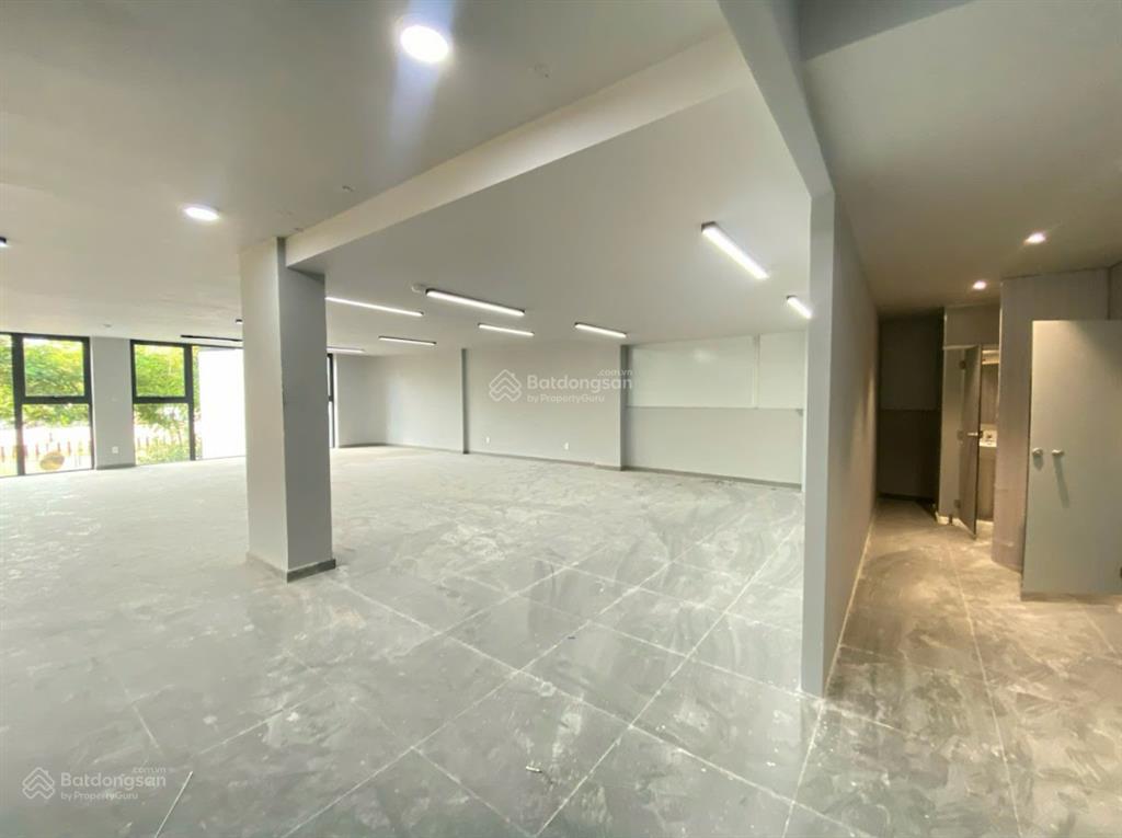 Văn phòng view siêu hot quận 1. dt 170m2 giá chỉ 59tr/ tháng