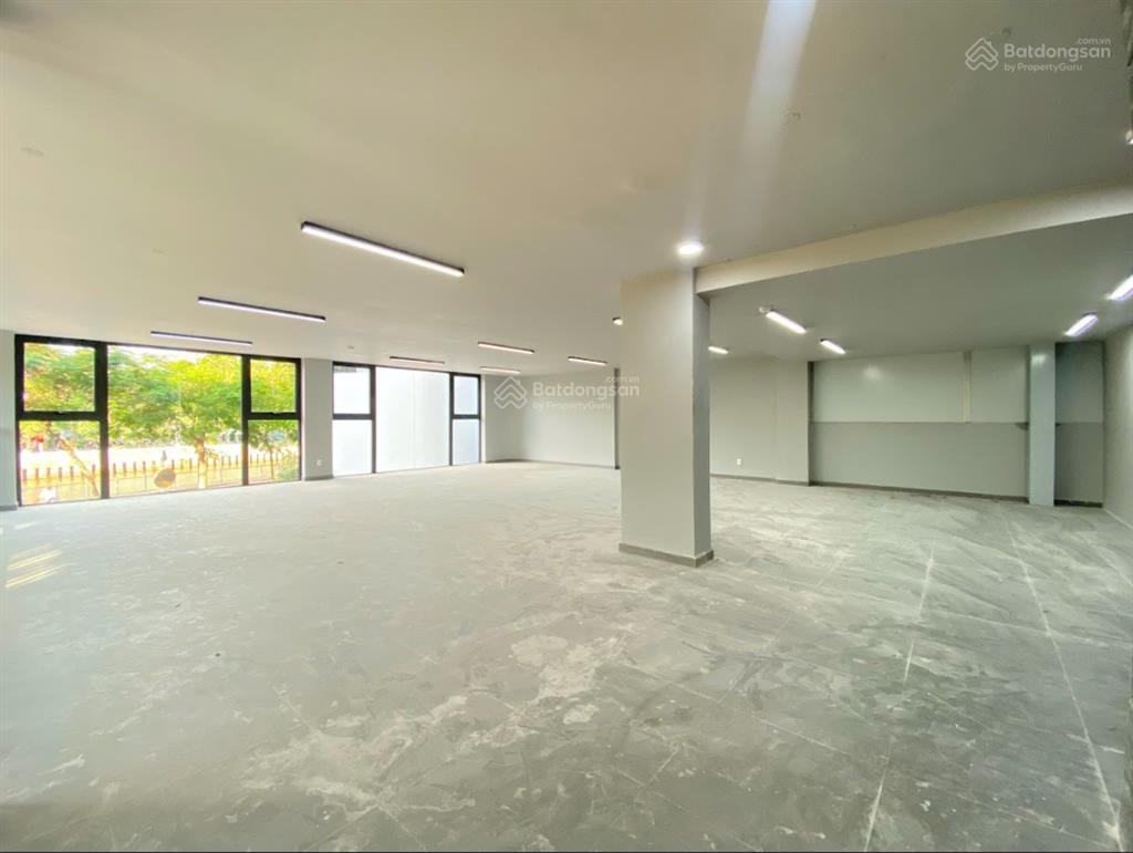 Văn phòng view siêu hot quận 1. dt 170m2 giá chỉ 59tr/ tháng