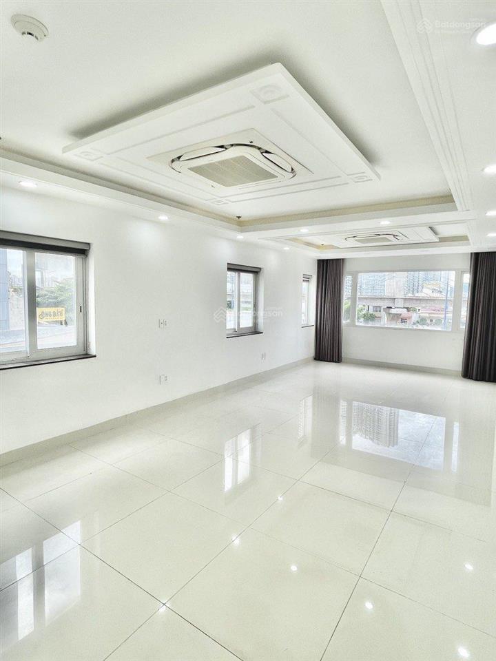 Cho thuê văn phòng đường điện biên phủ gần cầu sg, bình thạnh. dt 55m2 giá thuê chỉ 13 triệu/tháng