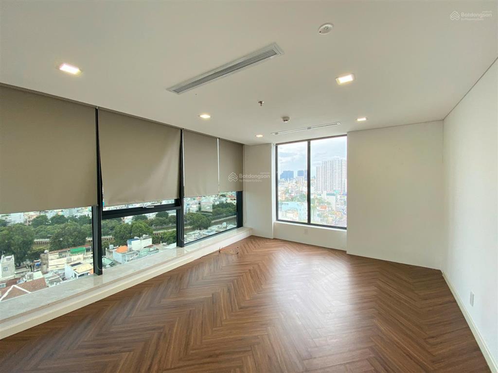 Cho thuê vp mt phan đình phùng, phường cầu kiệu, dt 234m², fitout sẵn, chỉ 75tr/tháng