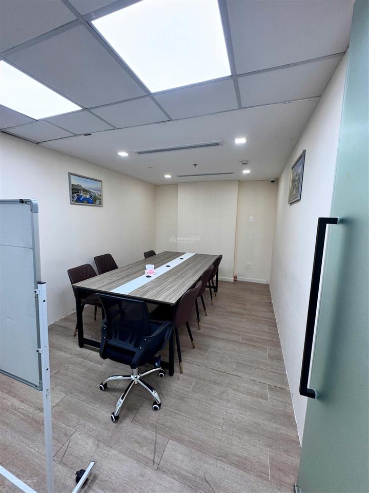 Cho thuê vp mt phan đình phùng, phường cầu kiệu, dt 234m², fitout sẵn, chỉ 75tr/tháng