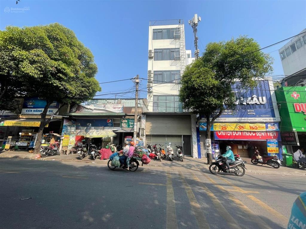 Bán gấp nhà mặt tiền đường phú châu, 21 tỷ, 100m2, gần bệnh viện thủ đức