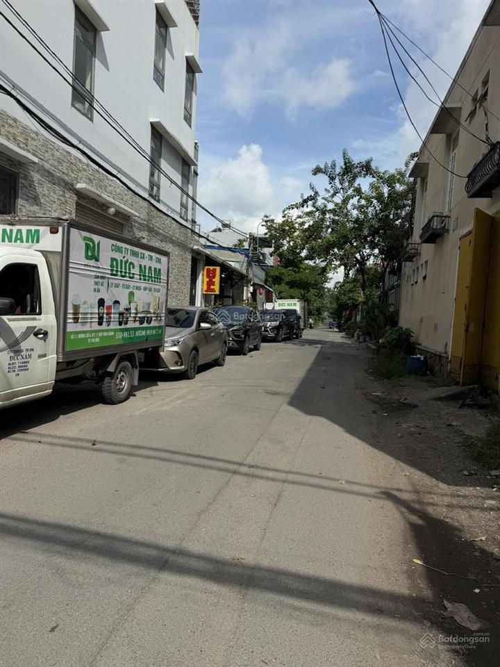 Cần bán lô góc 2mặt tiền đs 6 hiệp bình, khu sông đà 17.5 tỷ/200m2