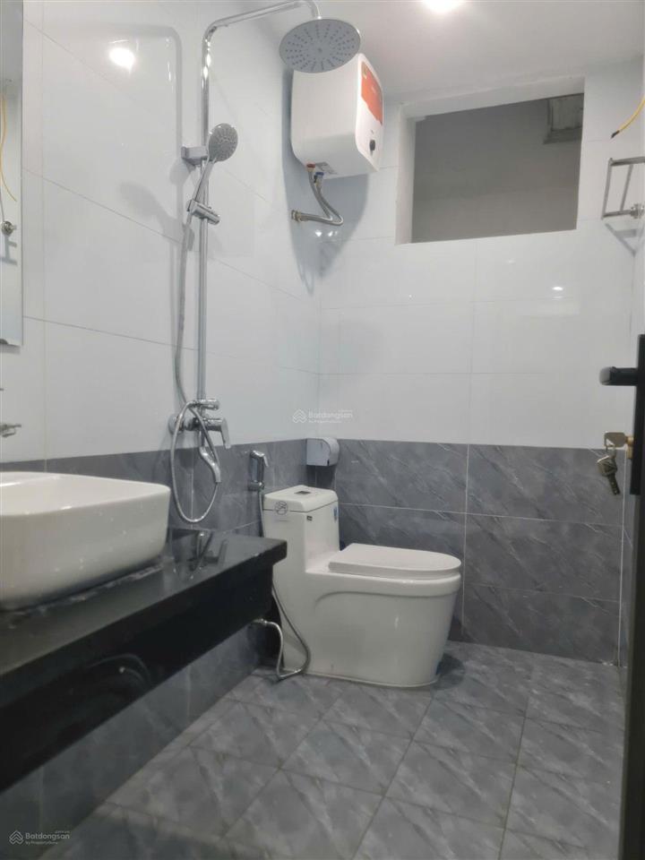 Siêu phẩm bạch mai  ngay khu kinh doanh sầm uất