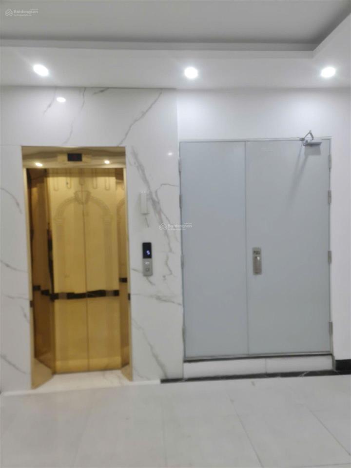 Siêu phẩm bạch mai  ngay khu kinh doanh sầm uất