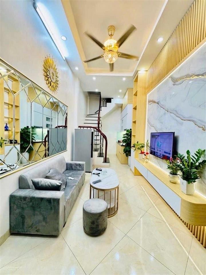 Nhà bán ngay trung tâm hoàn kiếm  hai bà trưng, 20m2 x 4 tầng, phân khúc 5 tỷ