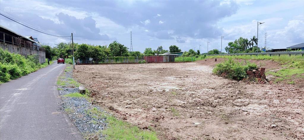 Đất củ chi giá tốt  đất 3 mặt tiền tại phước hiệp củ chi 789m2 có 115m2 tc view kênh quá đẹp