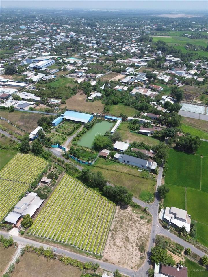 146m² có 87m2 thổ cư góc 2 mặt tiền đường nhựa  phước hiệp củ chi  trả trước 500tr có đất!
