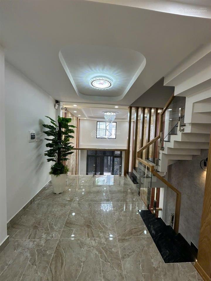 Nhà mới gò vấp. ngay công viên làng hoa, ô tô tận cửa, hoàn công đủ, giá chỉ 7.2 tỷ