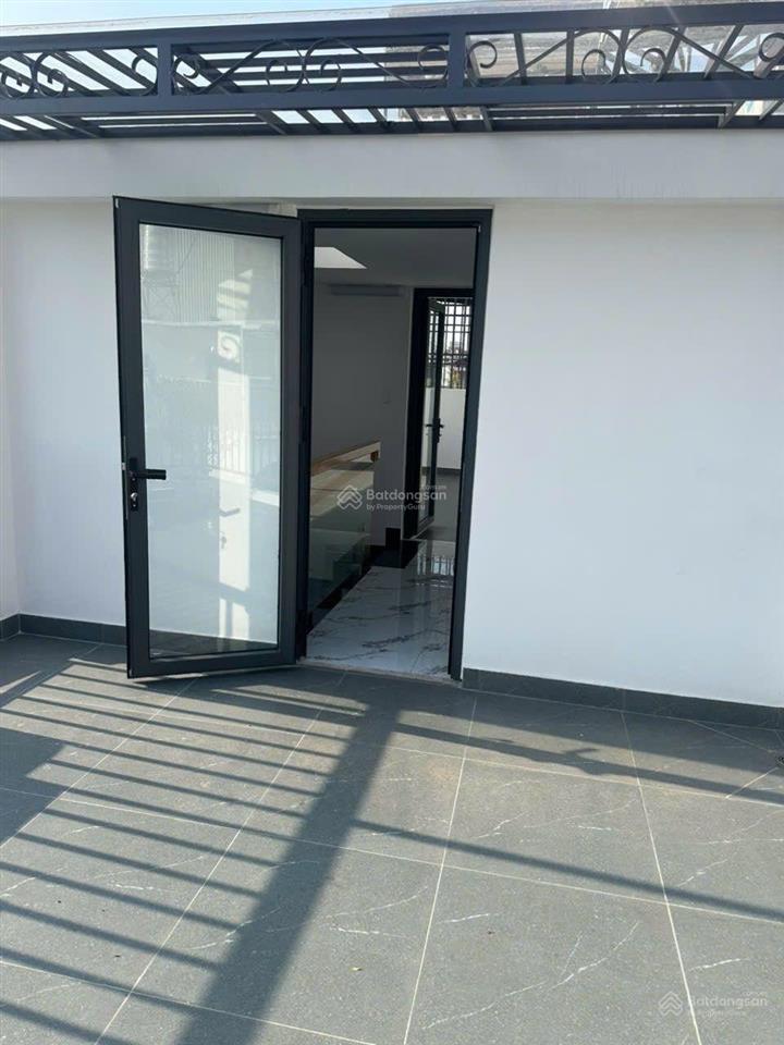 Nhà mới gò vấp. ngay công viên làng hoa, ô tô tận cửa, hoàn công đủ, giá chỉ 7.2 tỷ