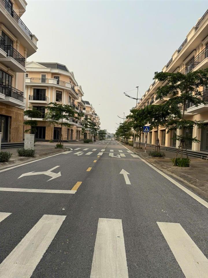 Vietsing square  tâm điểm dòng tiền tại vsip từ sơn, bắc ninh