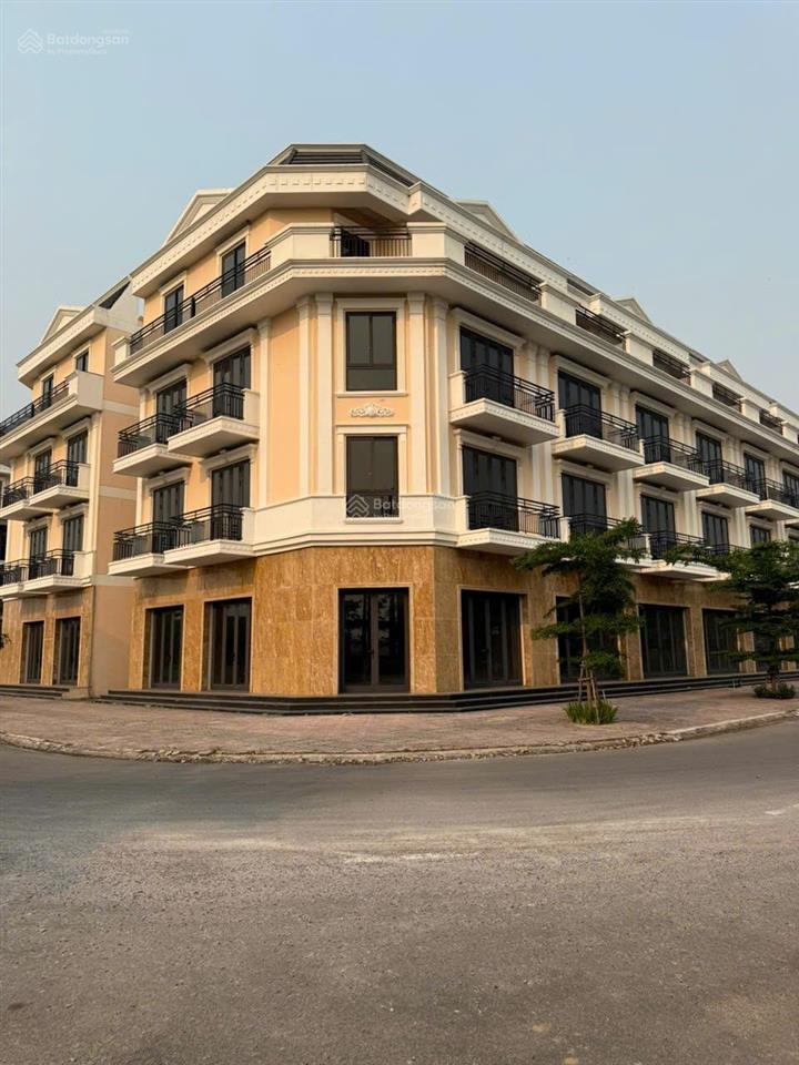 Vietsing square  tâm điểm dòng tiền tại vsip từ sơn, bắc ninh