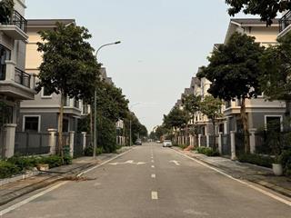 Biệt thự hàng hiếm tại centa city