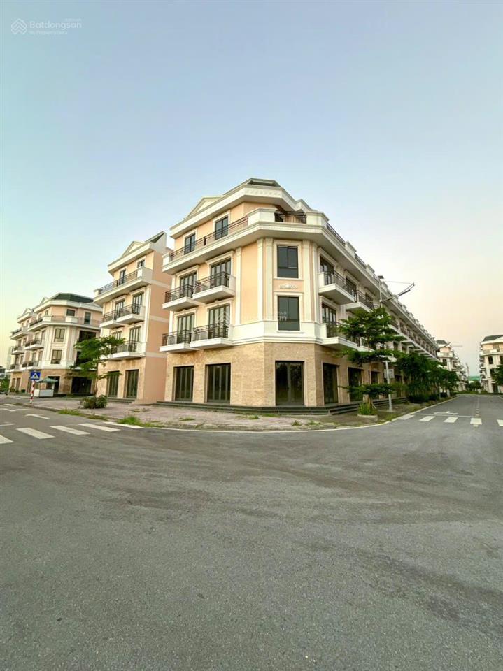 Vietsing square suất ngoại giao căn góc hàng hiếm duy nhất giá từ cđt
