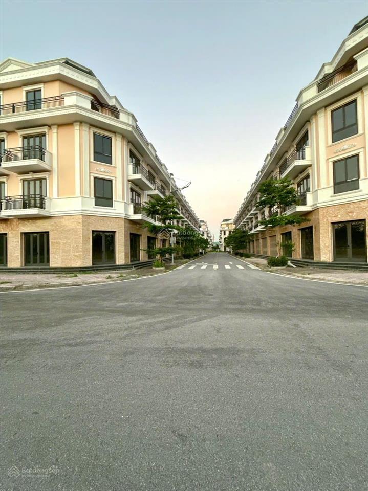Vietsing square suất ngoại giao căn góc hàng hiếm duy nhất giá từ cđt