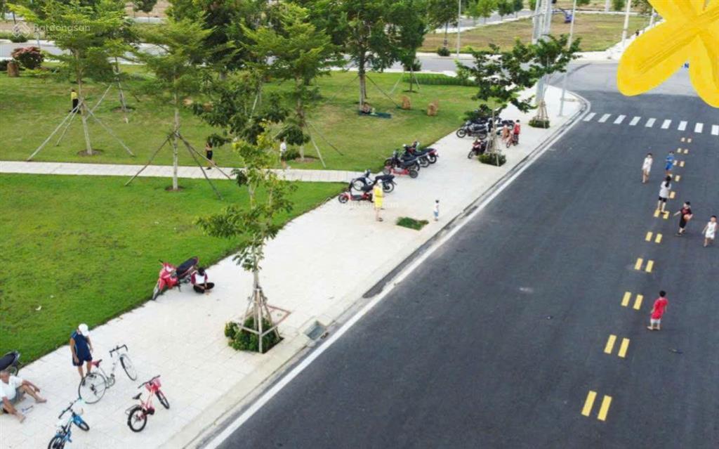 Chính chủ e cắt lỗ 1 lô đất nền tại khu đô thị vsip quảng ngãi