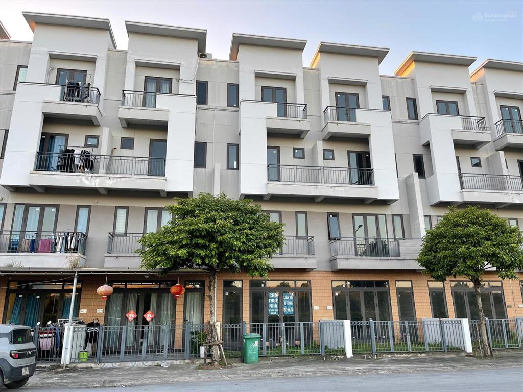 Diamond mặt chung cư giá rẻ nhất dãy
