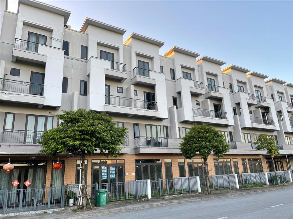 Diamond mặt chung cư giá rẻ nhất dãy