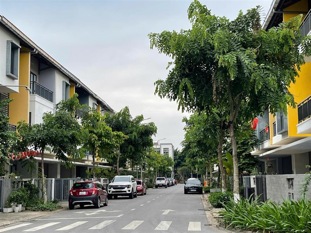 Beomes cắt lỗ sâu thu hồi vốn mua nhà hcm vì gia đình chuyển công tác
