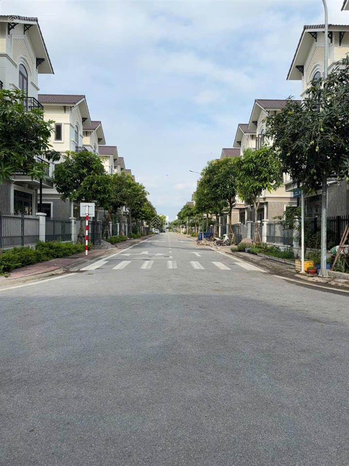 Centa city biệt thự đẹp, giá khiến môi giới cũng bất ngờ