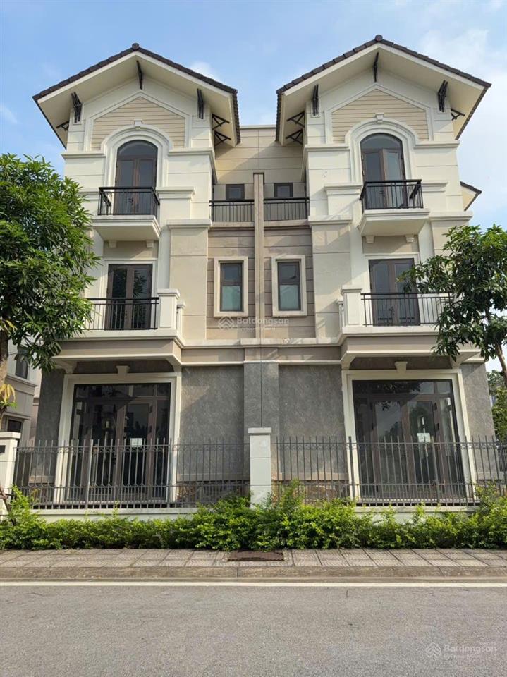 Centa city biệt thự đẹp, giá khiến môi giới cũng bất ngờ