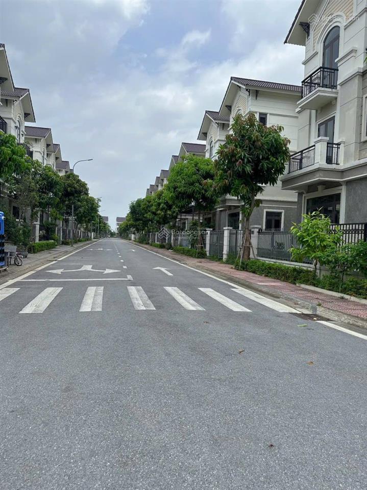 Sl centa city chủ cần bán gấp trong tháng  biệt thự 135m² full nội thất cao cấp