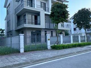 Chủ nhà ngộp tài chính  thanh lý gấp biệt thự hướng nam centa riverside