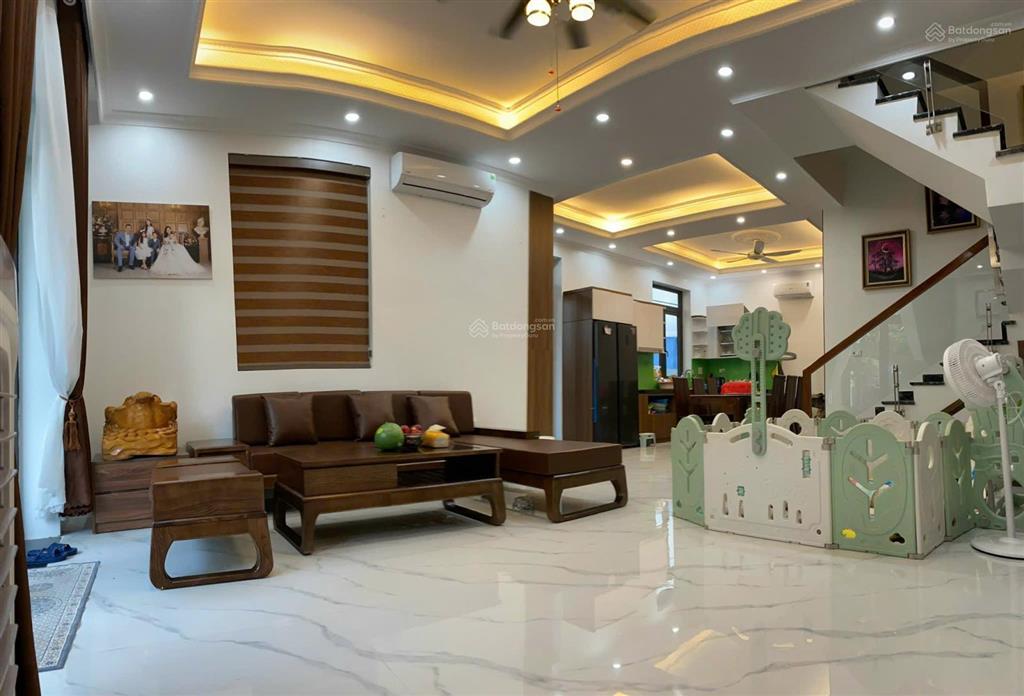Hàng hiếm tại vsip chủ nhà cần tiền bán gấp biệt thự song lập đã hoàn thiện