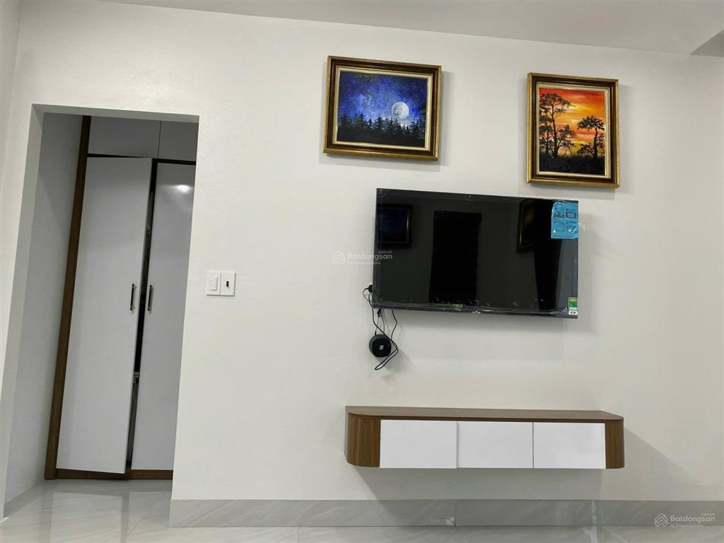 Hàng hiếm tại vsip chủ nhà cần tiền bán gấp biệt thự song lập đã hoàn thiện