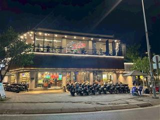 Cho thuê nhà nguyên căn giá rẻ, mặt tiền đường phạm ngọc thạch, quận 3, hcm