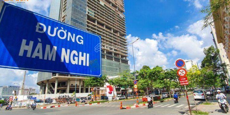 Cho thuê mặt bằng căn góc hàm nghi  pasteur quận 1, giá 99 tr/tháng.