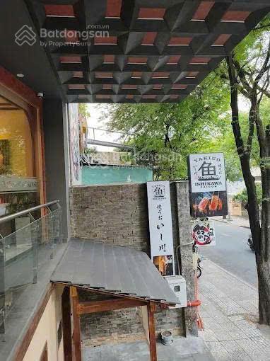 Bán khách sạn kin hotel thái văn lung quận 1 68 phòng tiêu chuẩn 4 sao dòng tiền 1 tỷ/tháng