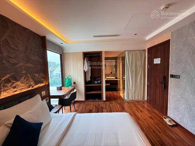 Bán khách sạn kin hotel thái văn lung quận 1 68 phòng tiêu chuẩn 4 sao dòng tiền 1 tỷ/tháng