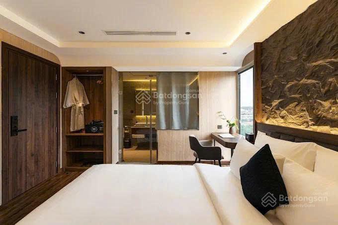 Bán khách sạn kin hotel thái văn lung quận 1 68 phòng tiêu chuẩn 4 sao dòng tiền 1 tỷ/tháng